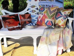 Wisata & Belanja Kain Cantik di Kampung Tenun Garut