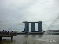 Wisata Gedung Pencakar Langit di Negeri Tetangga