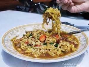 Wisata Kuliner Mie Nyemek Bu Siti yang Melegenda di Yogya