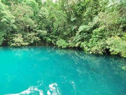 Wow! Ada Cermin Raksasa di Kalimantan Timur