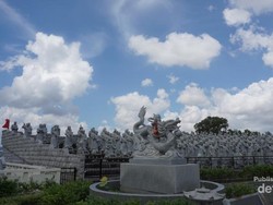 Wujud Vihara Patung Seribu di Bintan