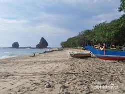 Yang Cantik di Jember, Pantai Papuma