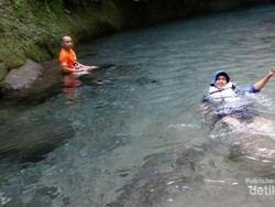 Yang Segar & Dingin di Sumatera Utara: Air Terjun Teroh-teroh