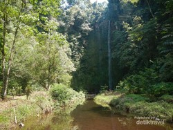 Yang Segar-segar di Pagaralam, Air Terjun Embun