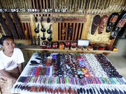 Yuk! Berburu Kerajinan Batu Akik di Lombok Tengah