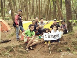 Yuk Coba Kemping Seru di Gunung Bunder, Bogor