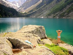 Yuk Intip 3 Tempat Berenang Asyik di Prancis