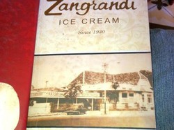 Zangradi, Kedai Eskrim Paling Tua & Legendaris di Surabaya