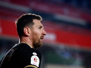 Granada Vs Barcelona: Lagi-lagi Messi Menyelamatkan Barcelona Granada Vs Barcelona: Lagi-lagi Messi Menyelamatkan Barcelona