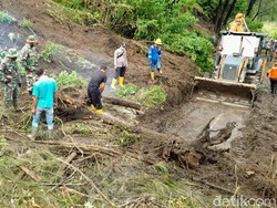 Akses ke Kawah Ijen yang Terputus Gegara Longsor Akhirnya Terbuka Kembali
