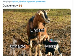 Meme Kocak Lord Lingard Jebloskan Dua Gol