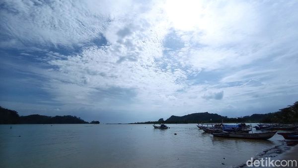 Foto: Melihat Cantiknya Nusakambangan dari Pangandaran