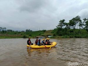 Pencarian Pasutri yang Hanyut di Kali Konto Belum Membuahkan Hasil Pencarian Pasutri yang Hanyut di Kali Konto Belum Membuahkan Hasil