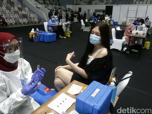 Tenaga Vaksinasi Juga Bakal Dapat Insentif dari Pemerintah