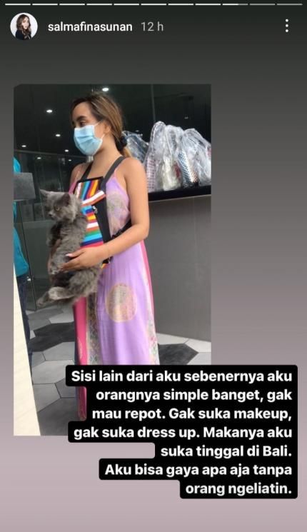 Unggahan Salmafina pakai daster