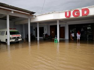 Sungai Avur Brawijaya Meluap, Klinik di Jombang Kebanjiran