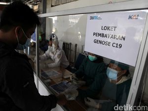 Rela Antre demi Tes Corona GeNose, Penumpang KA: Murah Sih! Rela Antre demi Tes Corona GeNose, Penumpang KA: Murah Sih!