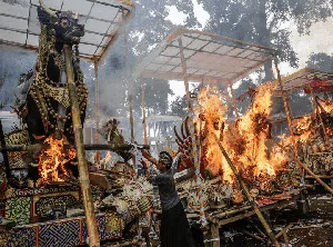 10 Tradisi Bali yang Bikin Kangen 10 Tradisi Bali yang Bikin Kangen