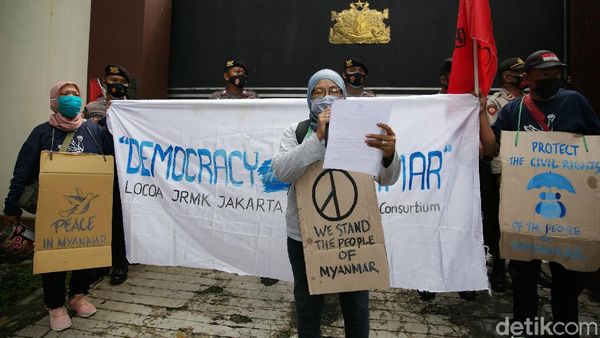 Aksi Solidaritas untuk Myanmar