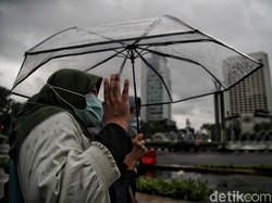 Zona Merah Melonjak Jadi 29 Daerah dan Mitos Lonceng Pembawa Petaka di Bandung