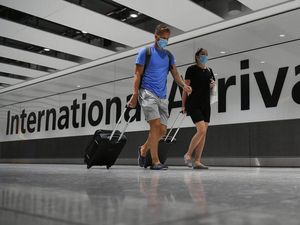 Membuka Kembali Perjalanan Internasional