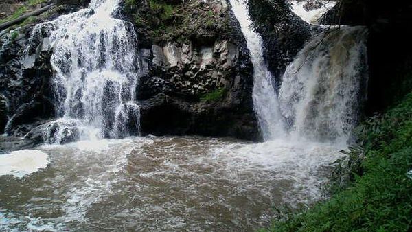Aah! Segarnya Berendam di Pemandian Air Panas Maribaya
