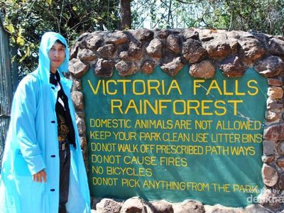 Ada Hujan Abadi di Air Terjun Victoria, Zimbabwe