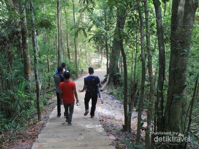 Air Terjun Kuta Malaka, Si Cantik yang Tersembunyi di Aceh Besar