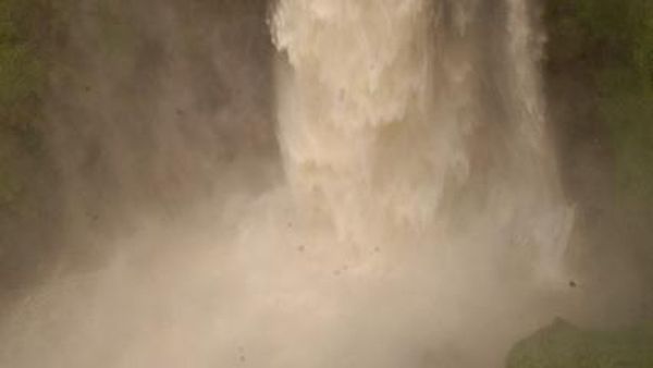 Air Terjun Telun Berasap, Taman Nasional Kerinci Seblat, Jambi