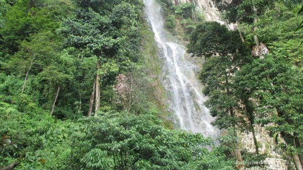 Air Terjun Tersembunyi di Lembah Asahan