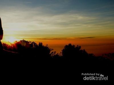 Akhir Pekan yang Segar dari Gunung Lawu