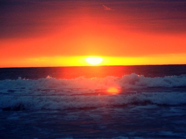 Amboi! Indahnya Sunset di Kuta, Bali