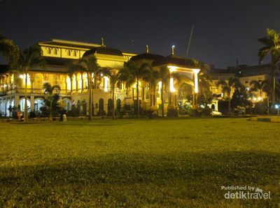 Aneka Bangunan Peninggalan Kesultanan Melayu Deli