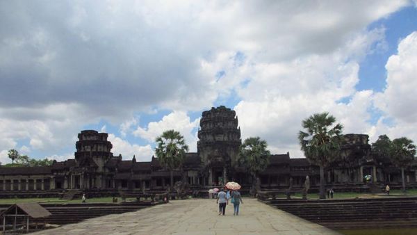Angkor Wat, Miniatur Alam Semesta di Kamboja