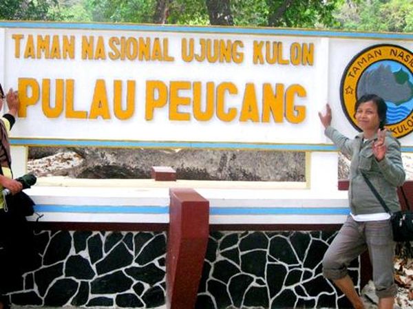 Asyiknya Main-main ke Ujung Barat Pulau Jawa