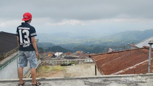 Asyiknya Mendaki Gunung Sumbing Via Jalur Kaliangkrik