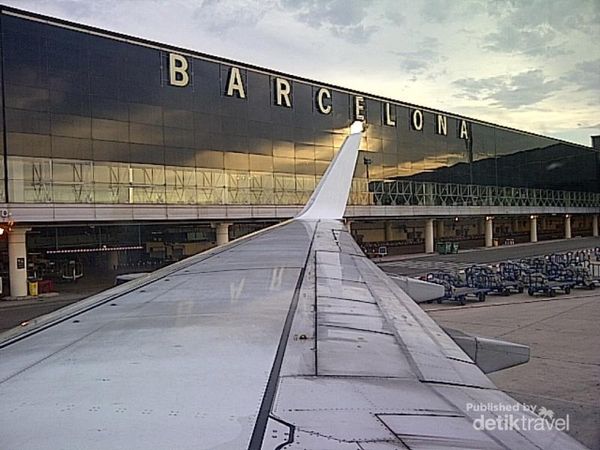 Asyiknya Tersesat di Barcelona