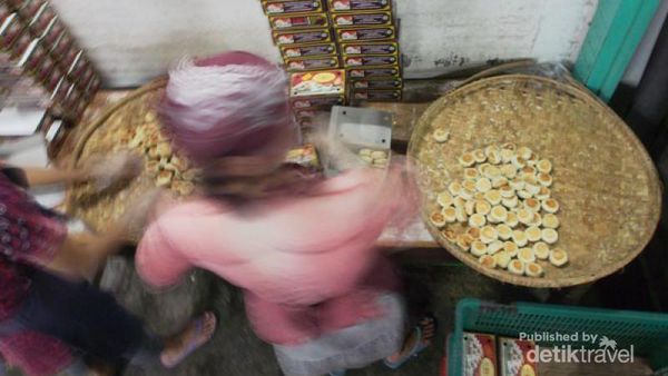 Asyiknya Wisata ke Pabrik Bakpia Pathok di Yogyakarta