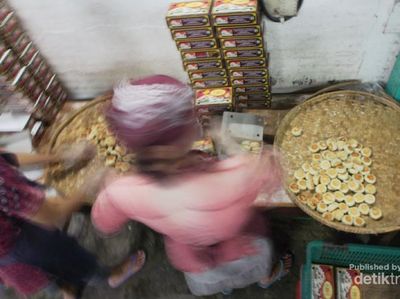 Asyiknya Wisata ke Pabrik Bakpia Pathok di Yogyakarta