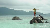 Ayo Wisata ke Pulau Anak Krakatau di Lampung!