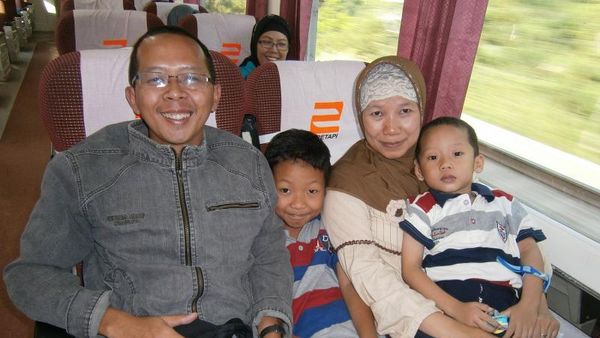 Backpacking Sekeluarga ke Yogyakarta, Bisa!