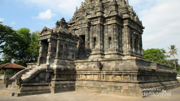 Bagian Candi Prambanan yang Turis Jarang Lihat