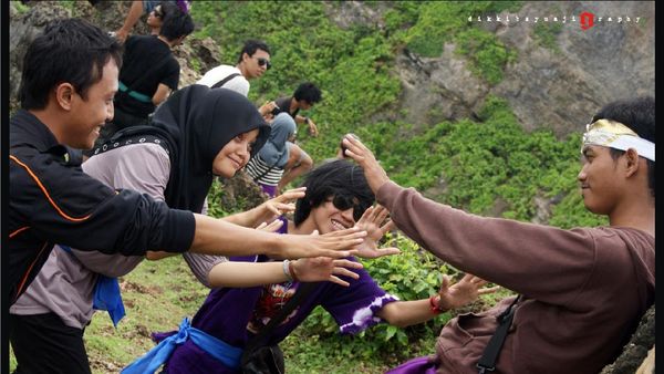 Bali, Pulau Seribu Pura yang Tak Pernah Mati