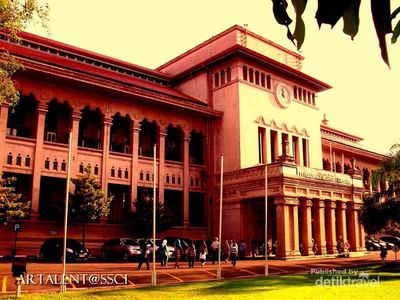 Bangunan Antik Sekeren Ini Ada di Surabaya