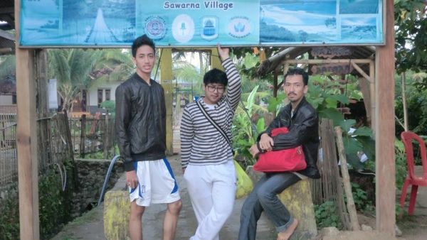 Banyak Pemandangan Keren di Sawarna!