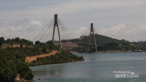 Batam, Gerbang Pintu Mancanegara