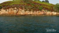 Batu Karang yang Tegar di Pulau Salah Namo