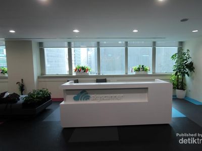 Begini Asyiknya Kantor Skyscanner di Singapura