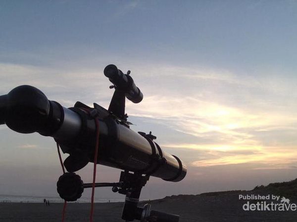 Belajar Mencari Hilal & Ilmu Astronomi di Pantai Parangtritis