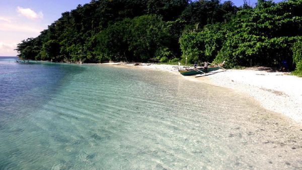 Bencana Tak Membuat Indahnya Krakatau Luntur
